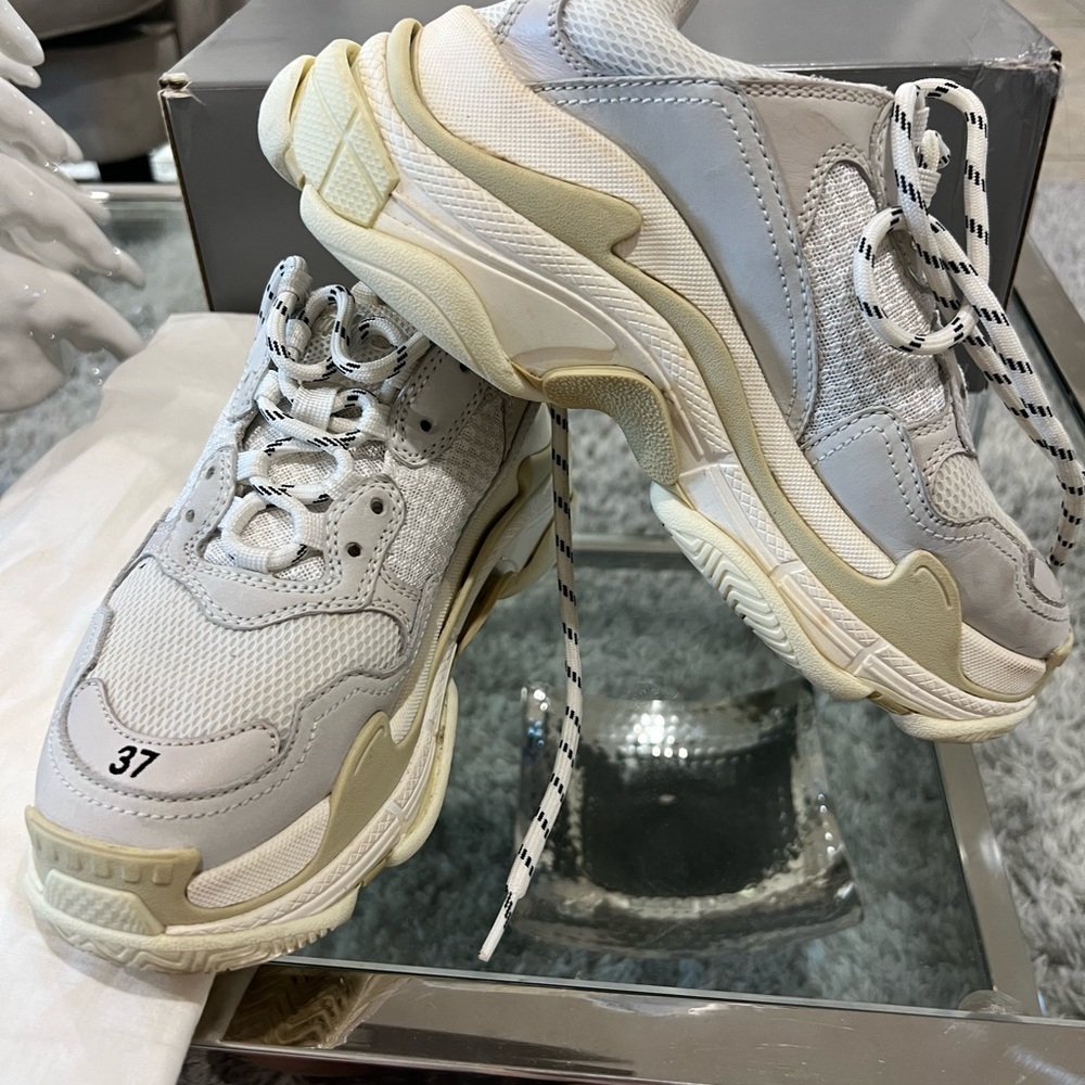 Good Condition - image 5